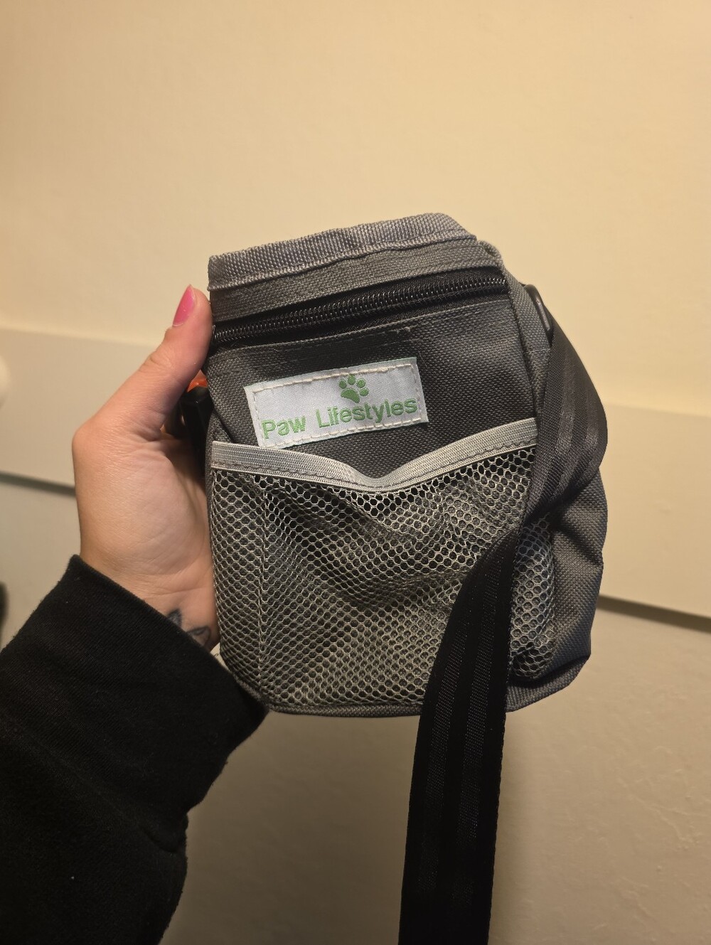 Dog Training Treat Pouch Built-In Poo Bag Dispenser